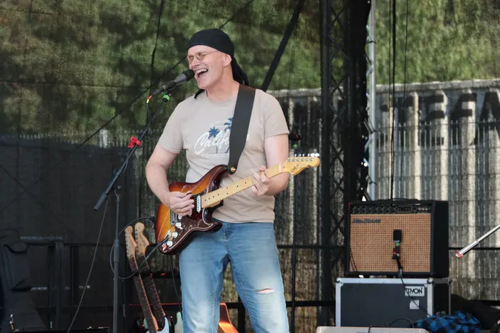 Eric Kern live auf der Bühne